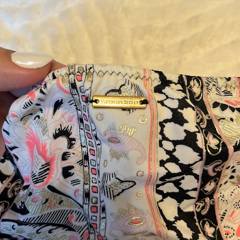 Patterned Bikini Bottom - Picture 5 of 6